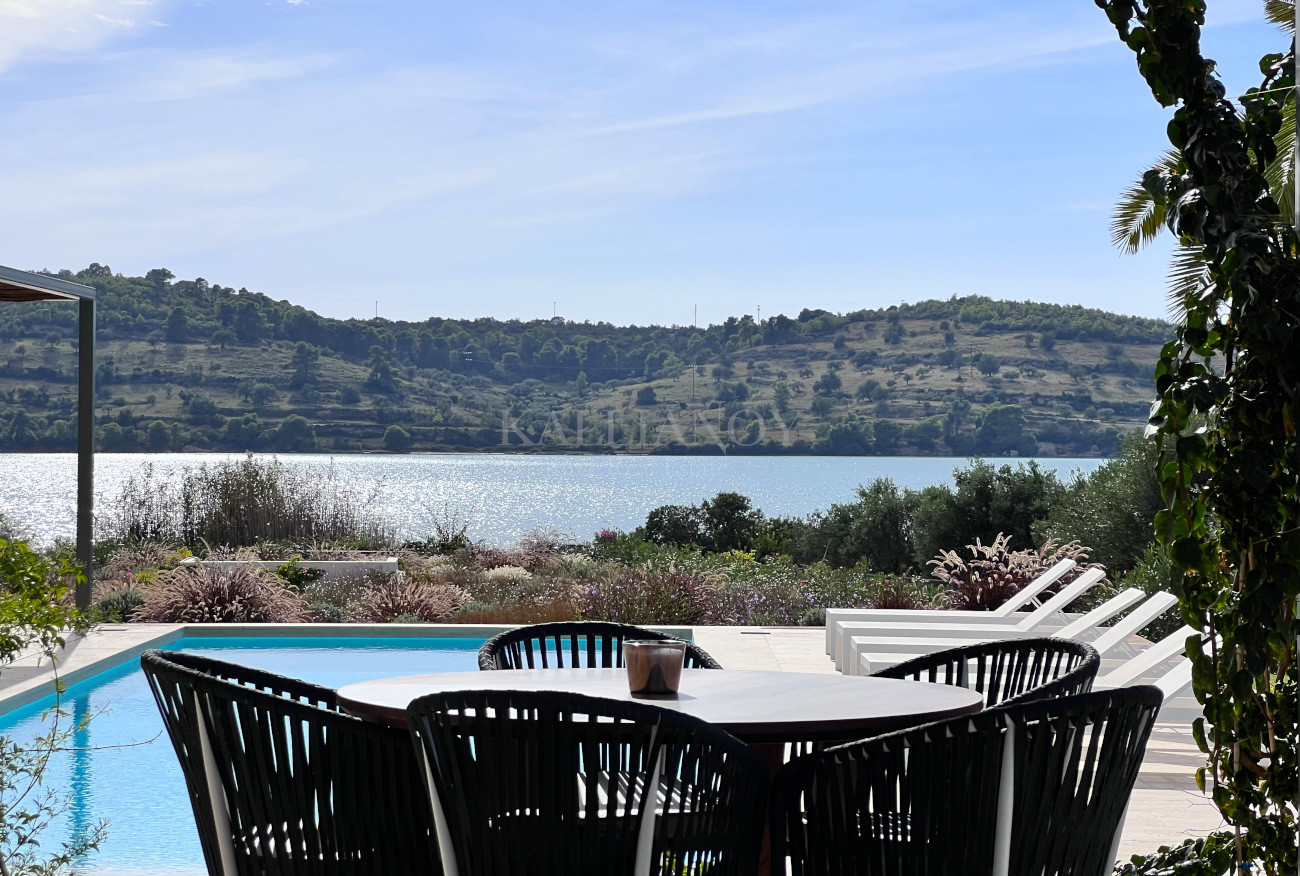 Villa Magic Lake