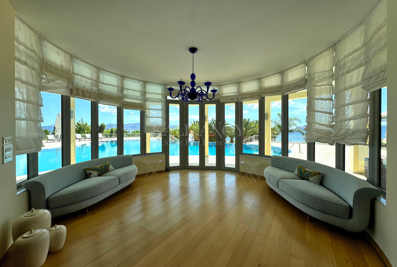 Villa Palm