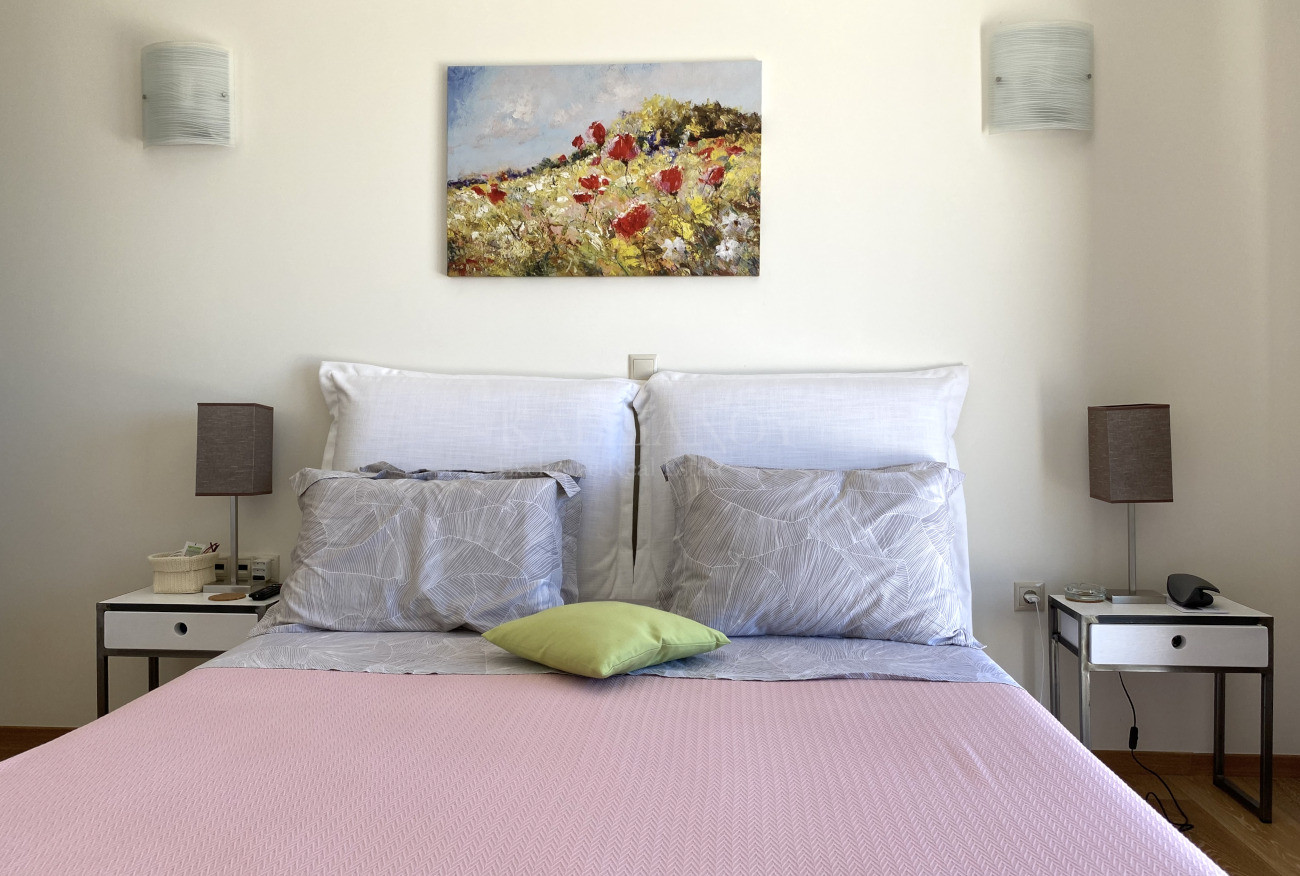 Villa Elements