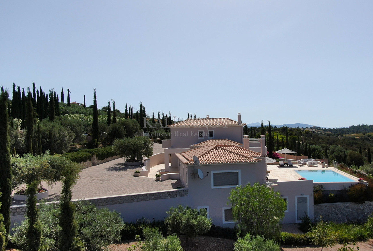 Villa Elements