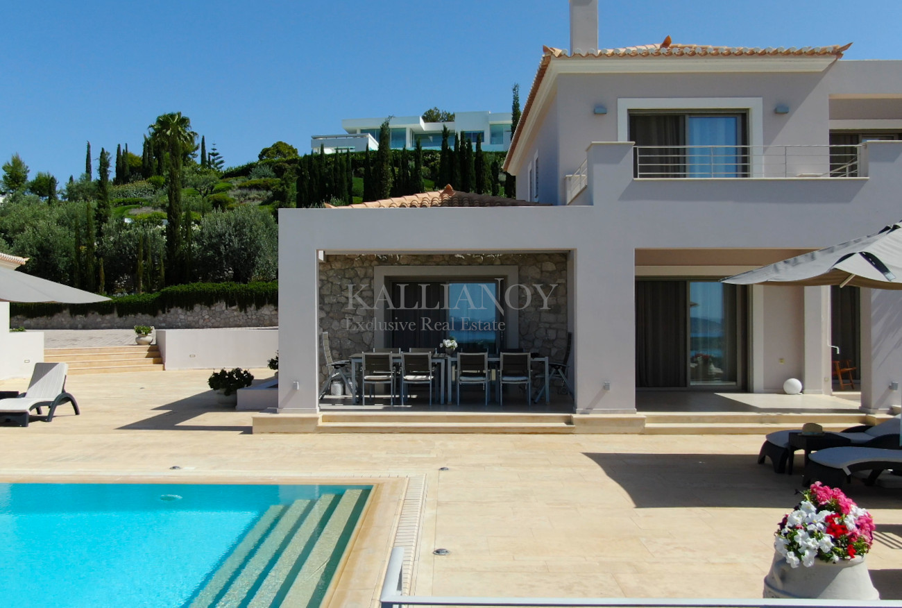 Villa Elements