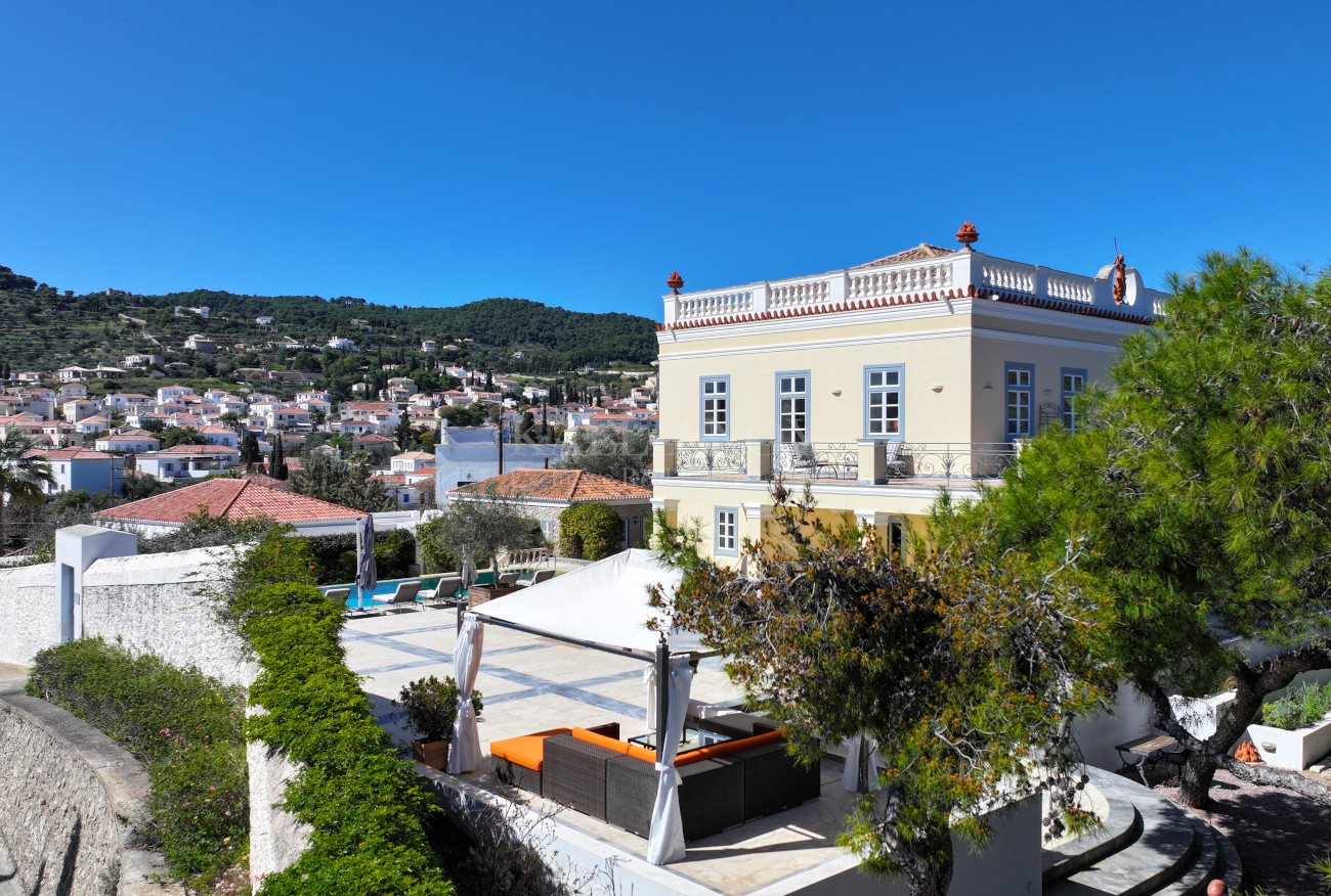 Villa Mansion