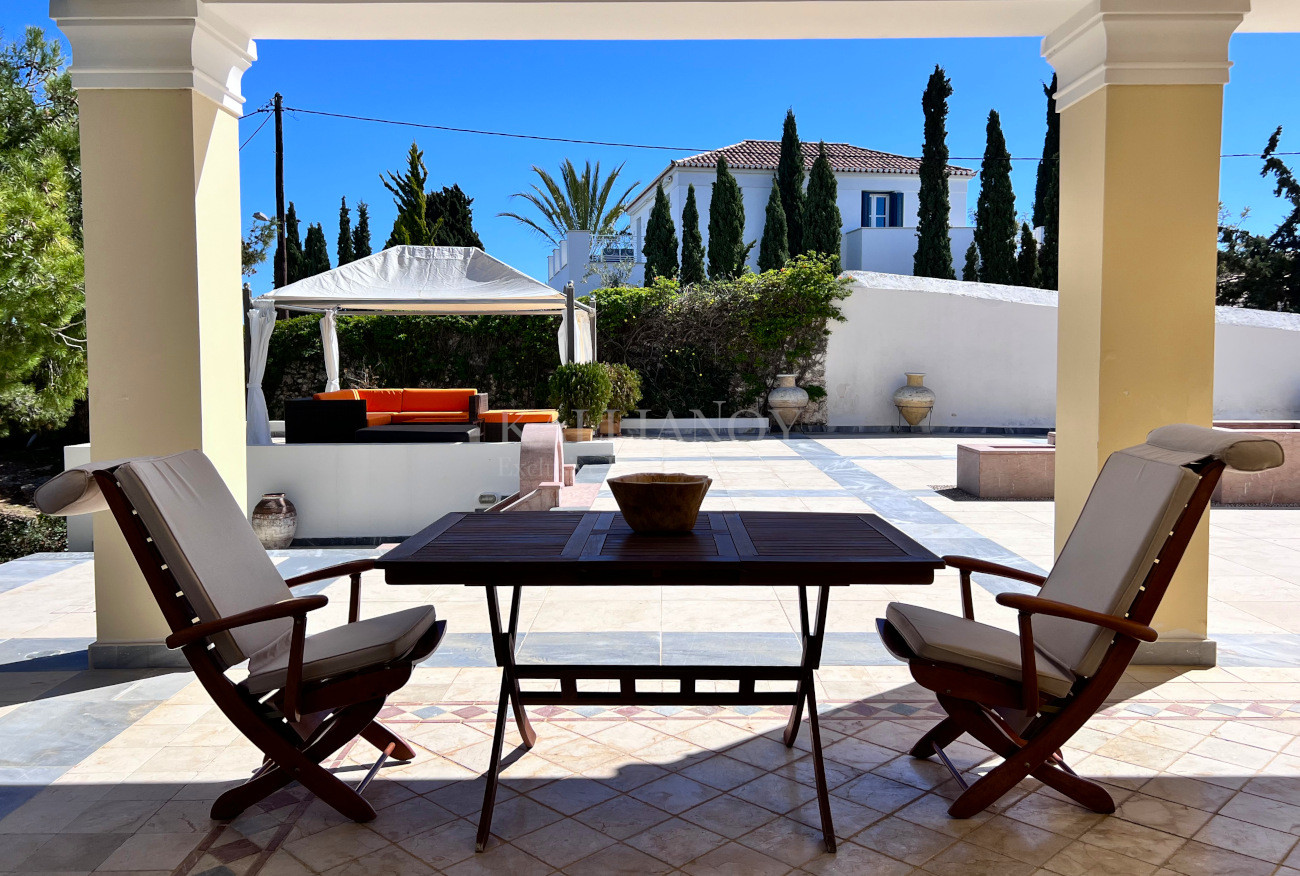 Villa Mansion