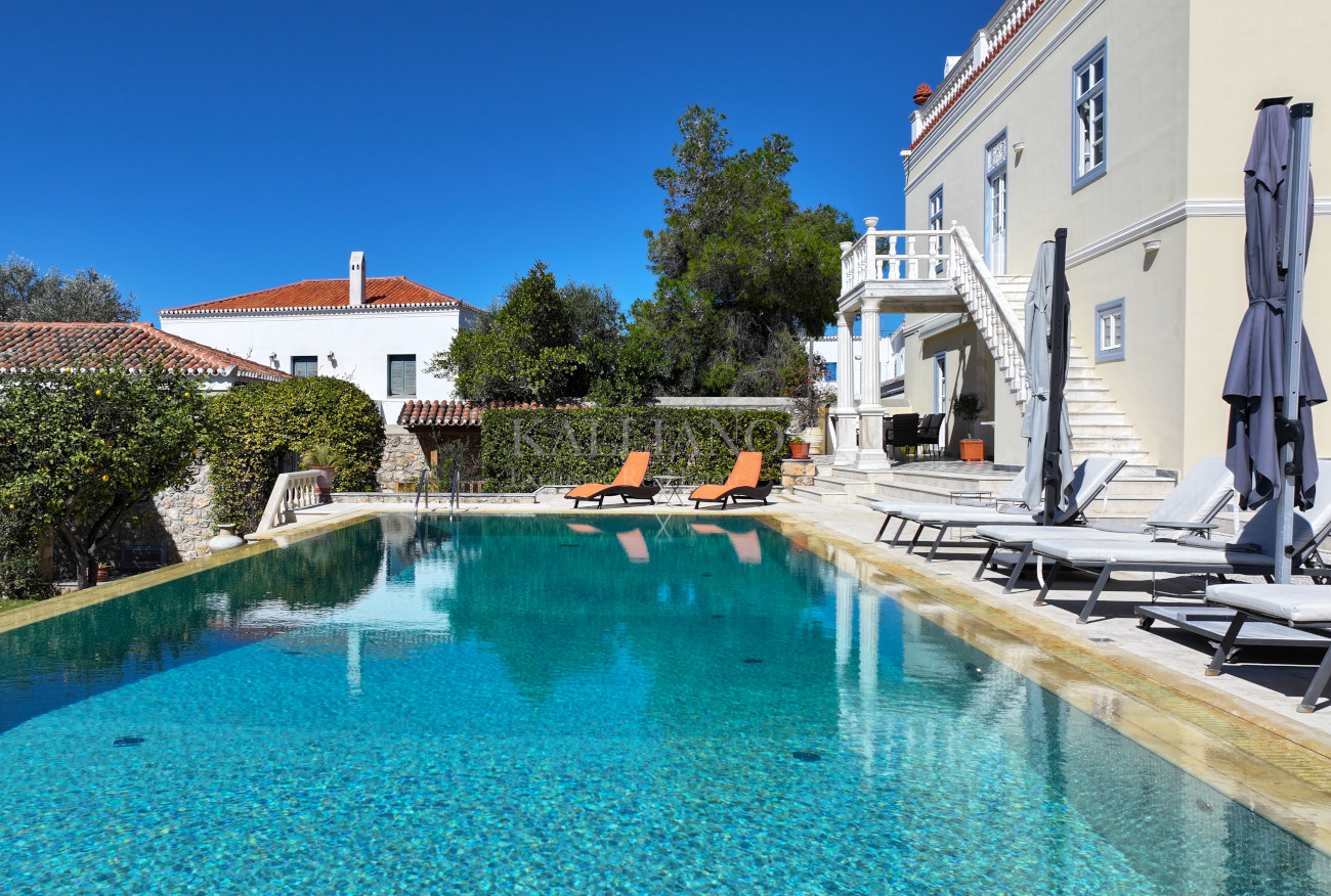 Villa Mansion