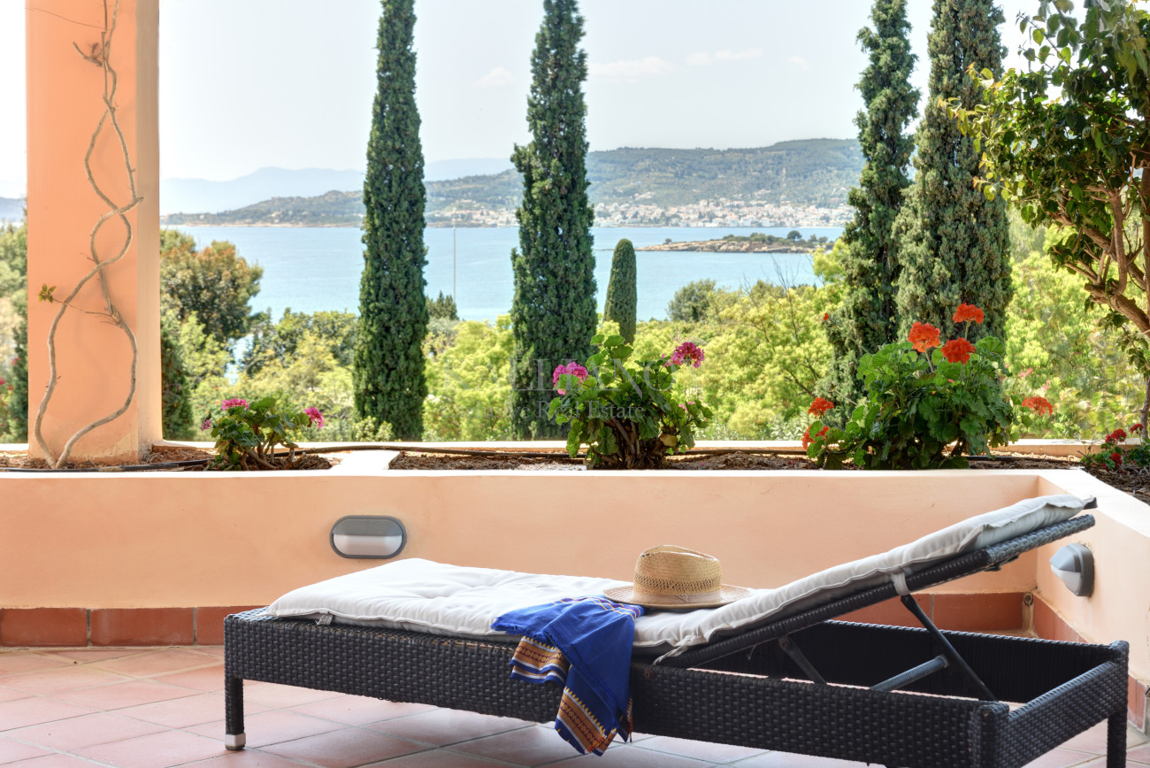 Villa Seascape