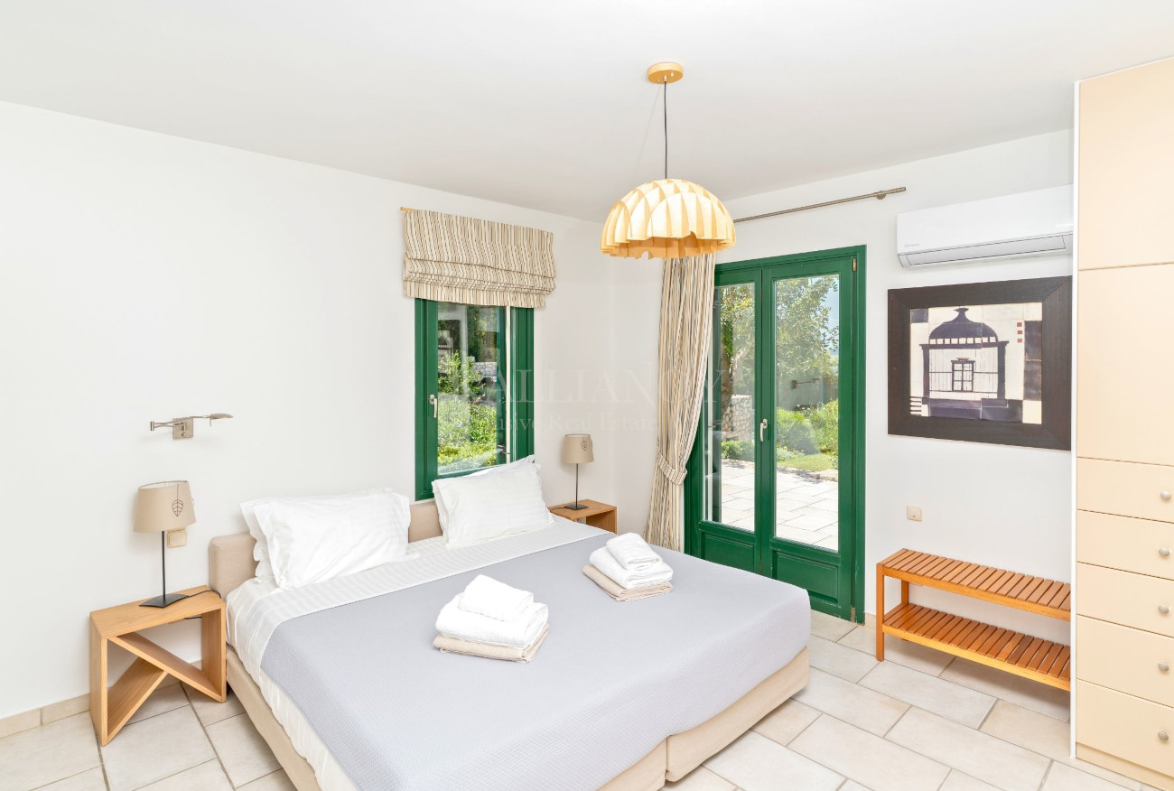 Villa Salty II